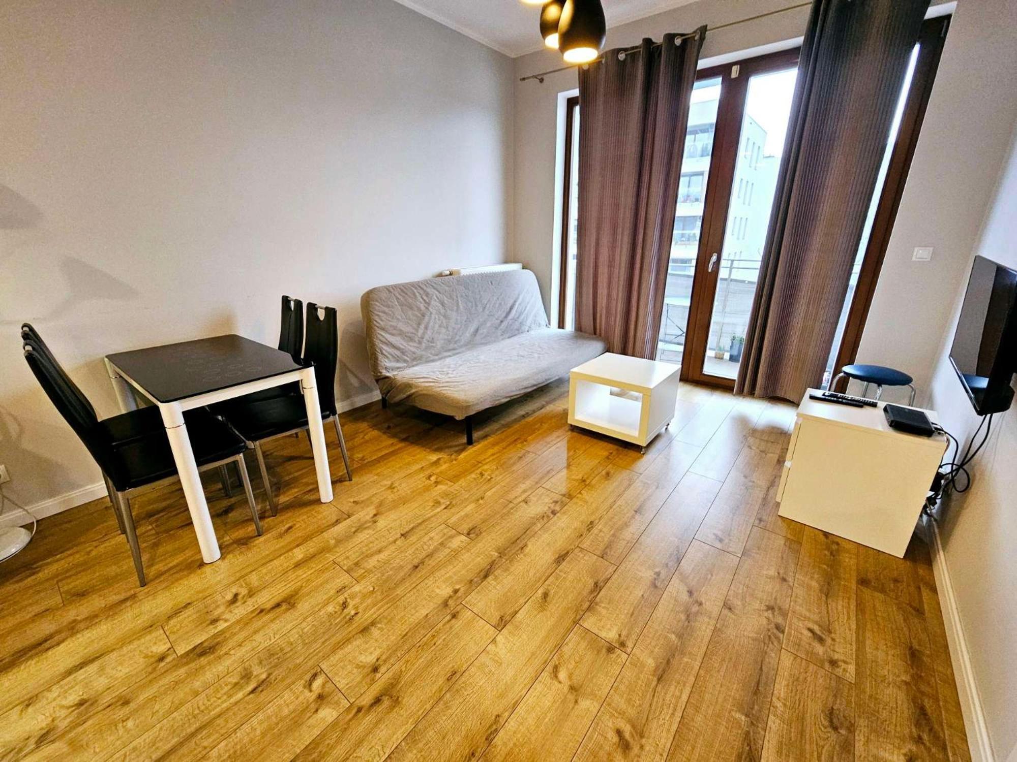 First -- Green Zoliborz Apartment 4 วอร์ซอ ภายนอก รูปภาพ